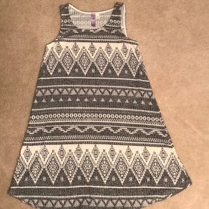 Patterned shift dress